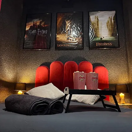 アパート Cine Room - Experience Cinema Privee - Netflix *