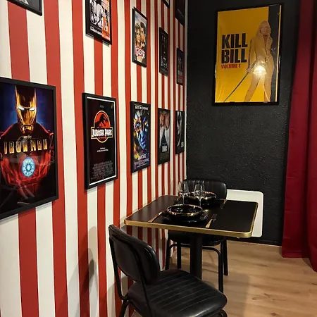Cine Cinema Netflix Experience
